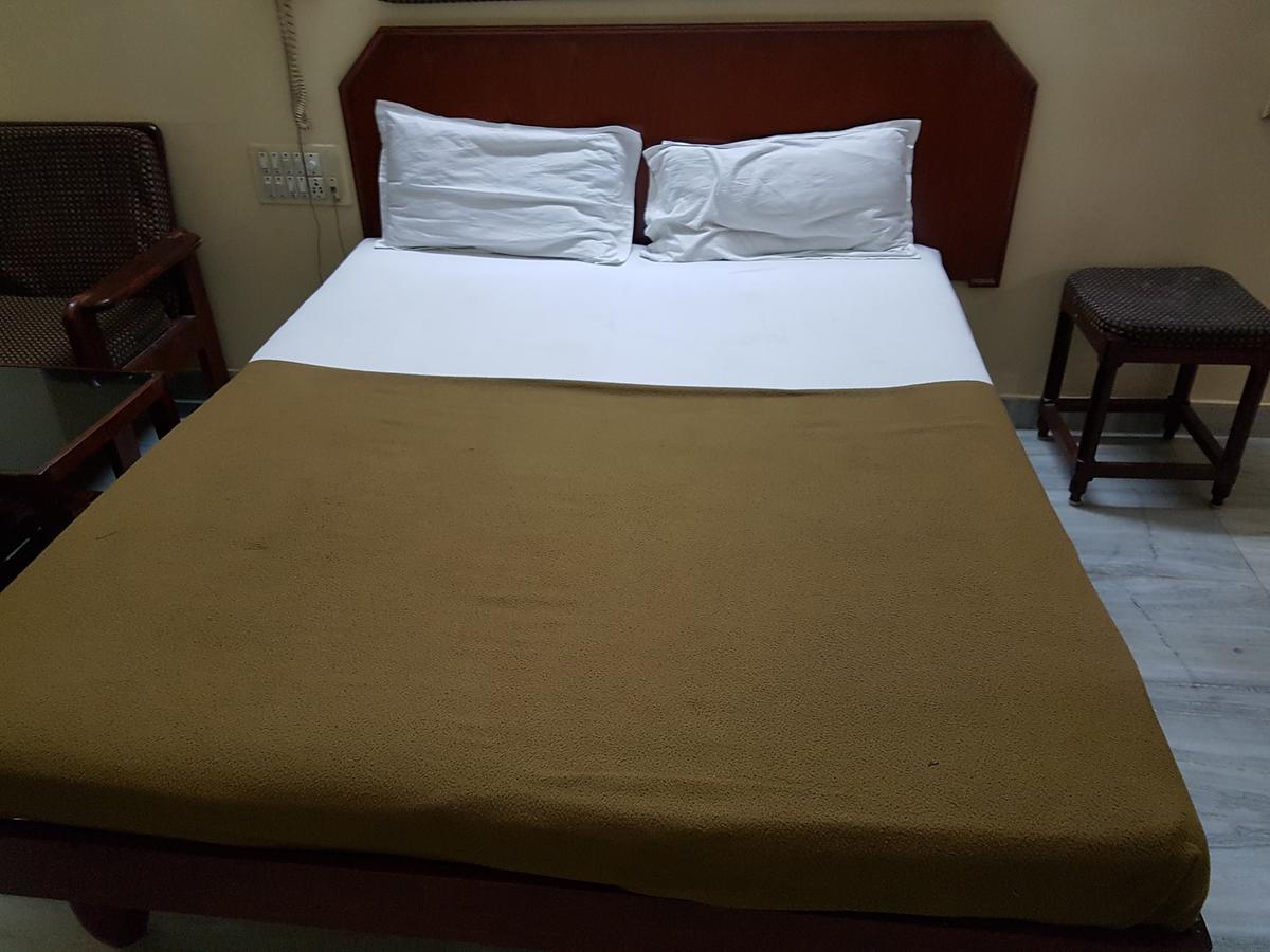 Hotel Sri Sai Residency Tirupati Exteriér fotografie