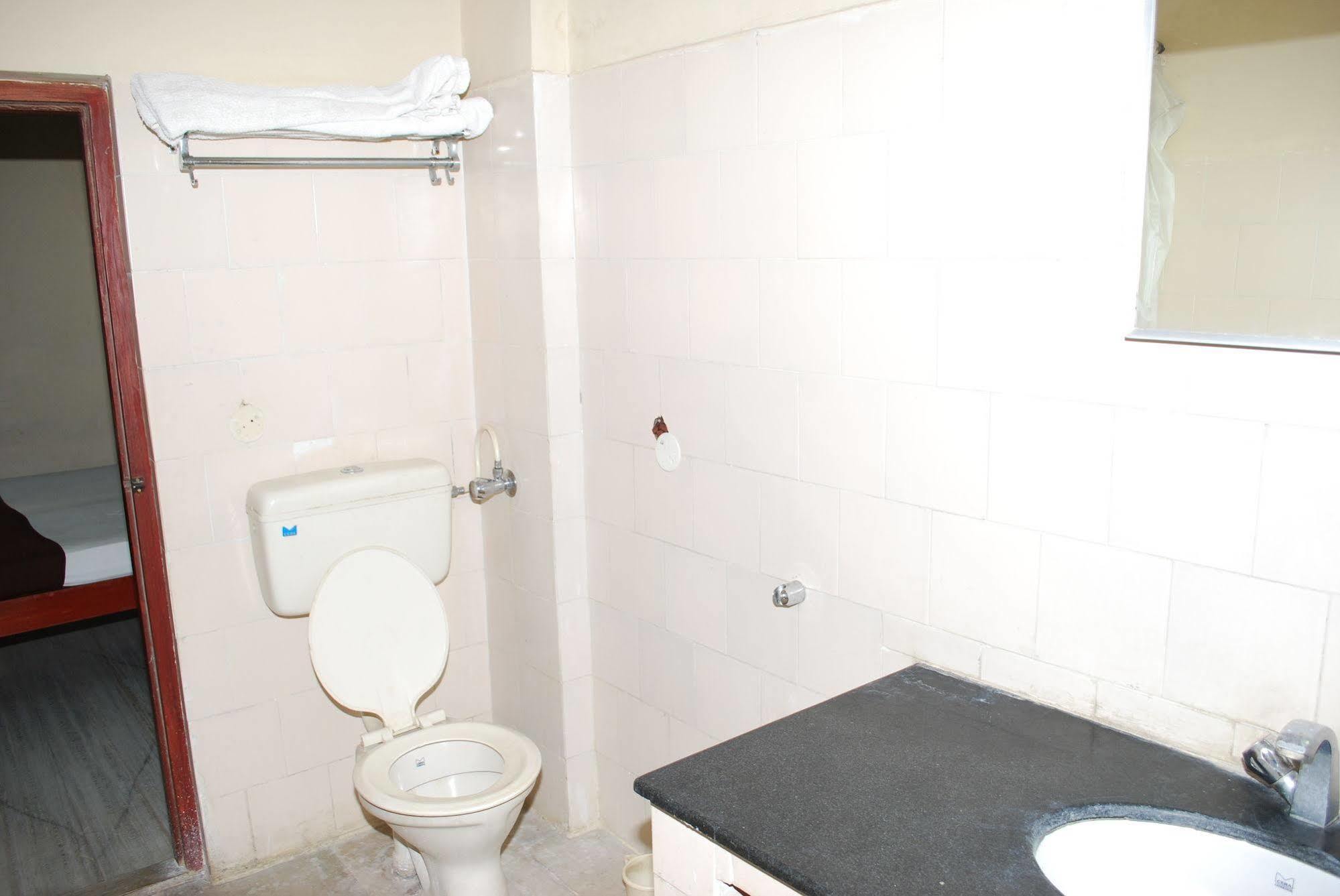 Hotel Sri Sai Residency Tirupati Exteriér fotografie